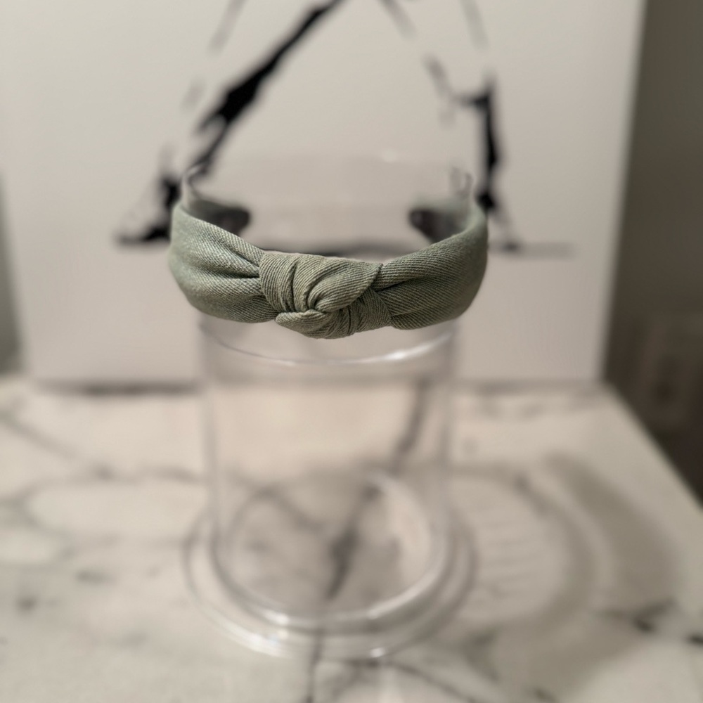 Lele Sadoughi Light Denim Knotted Headband